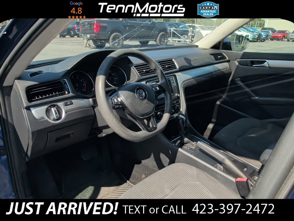 Used 2016 Volkswagen Passat 1.8T S w/ Lighting Package (P06) FWD image 11