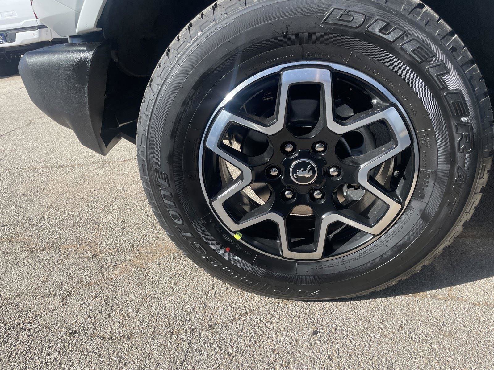 New 2026 Ford Bronco Outer Banks AWD/4WD image 34