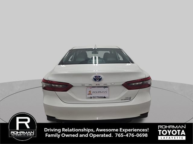 Used 2023 Toyota Camry XLE w/ Cold Weather Package FWD image 5