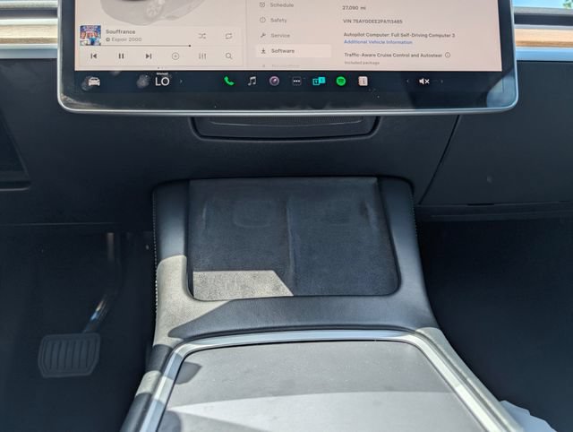 Used 2023 Tesla Model Y Long Range AWD/4WD image 24
