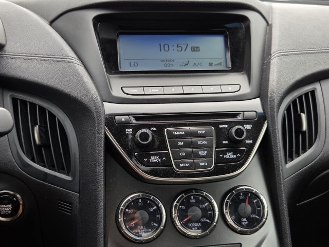 Used 2015 Hyundai Genesis 3.8 RWD image 15