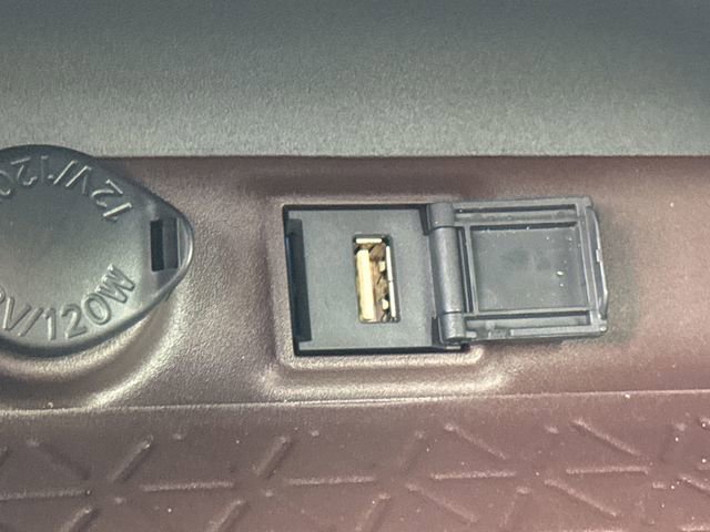 Used 2020 Toyota RAV4 Limited w/ Limited Grade Weather Package image 27