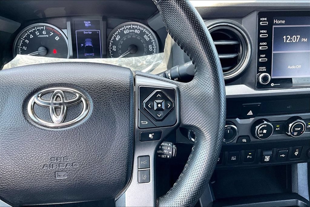 Used 2020 Toyota Tacoma TRD Off-Road w/ Technology Package AWD/4WD image 20