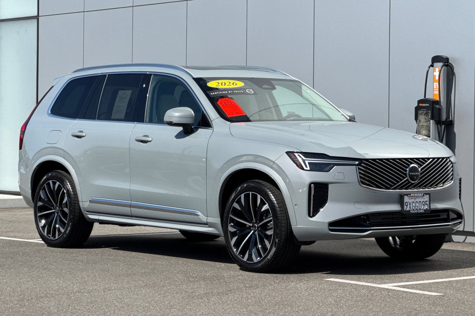 Certified 2026 Volvo XC90 T8 Ultra w/ Protection Package Premier AWD/4WD image 7