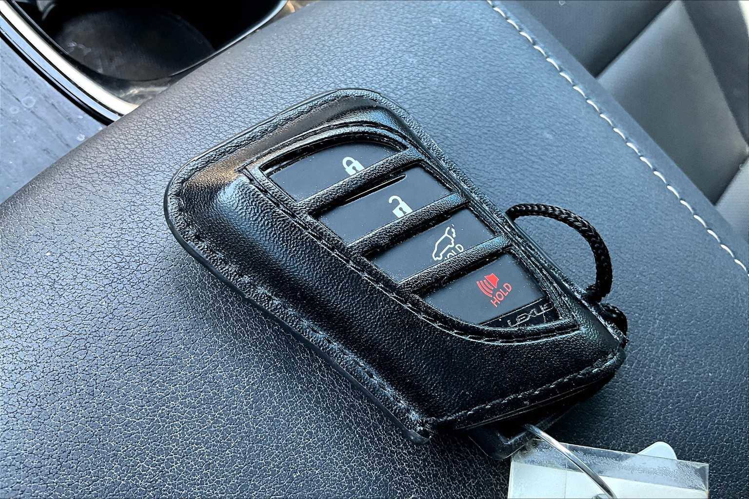 Used 2023 Lexus RX 350 Premium w/ Accessory Package (Z1) image 28