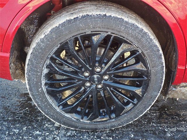 Certified 2024 Lincoln Corsair AWD w/ Equipment Group 101A image 5