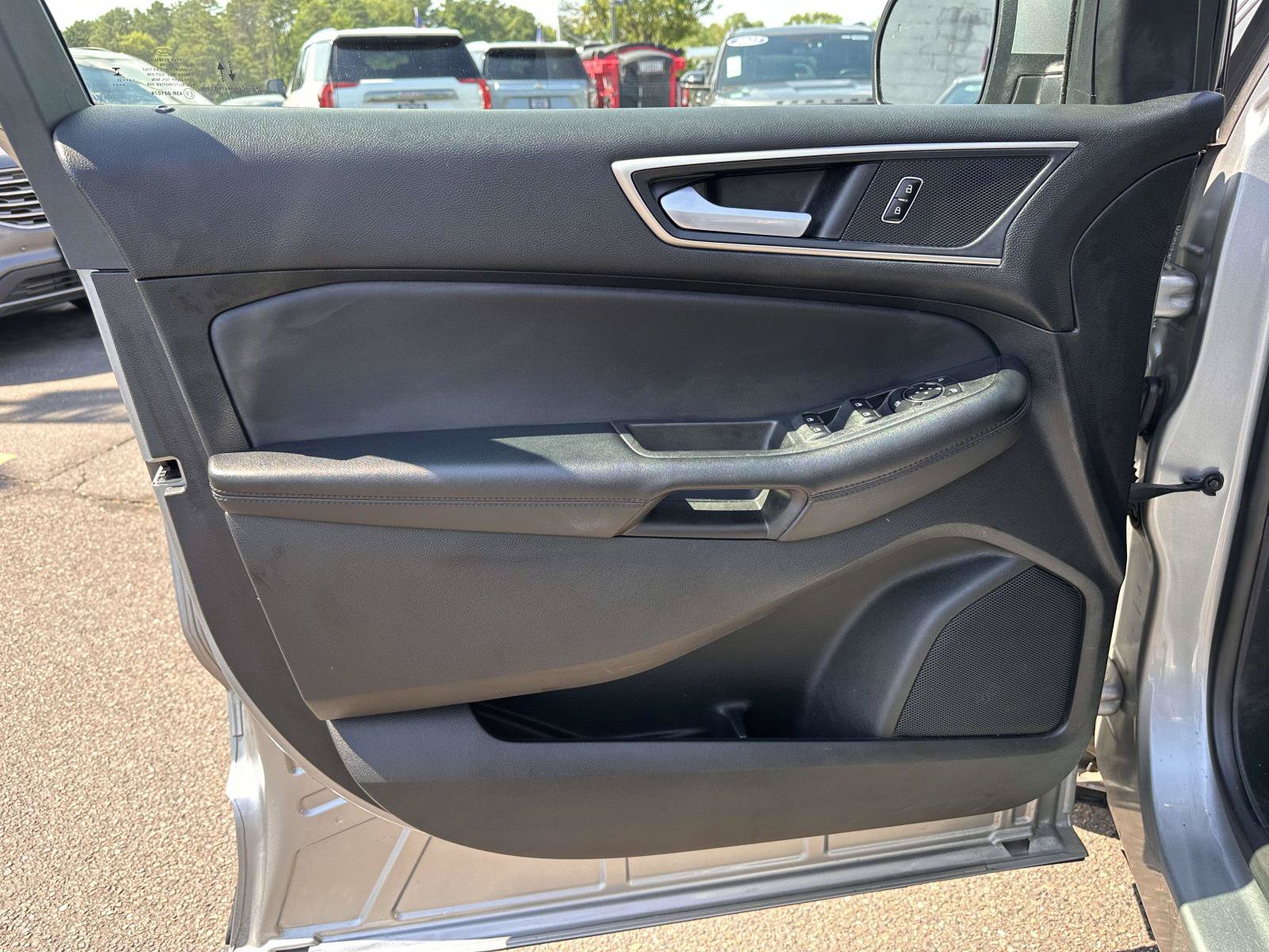 Certified 2023 Ford Edge SEL AWD/4WD image 9