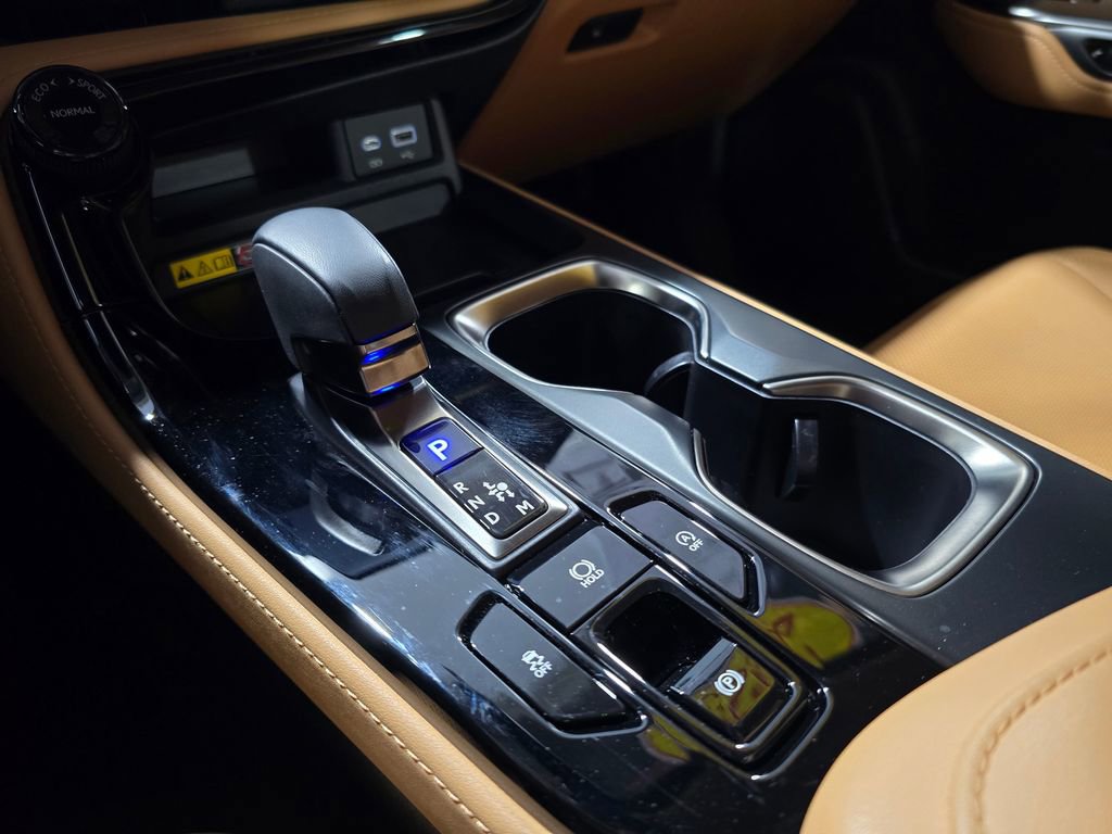 Used 2025 Lexus NX 250 FWD image 23