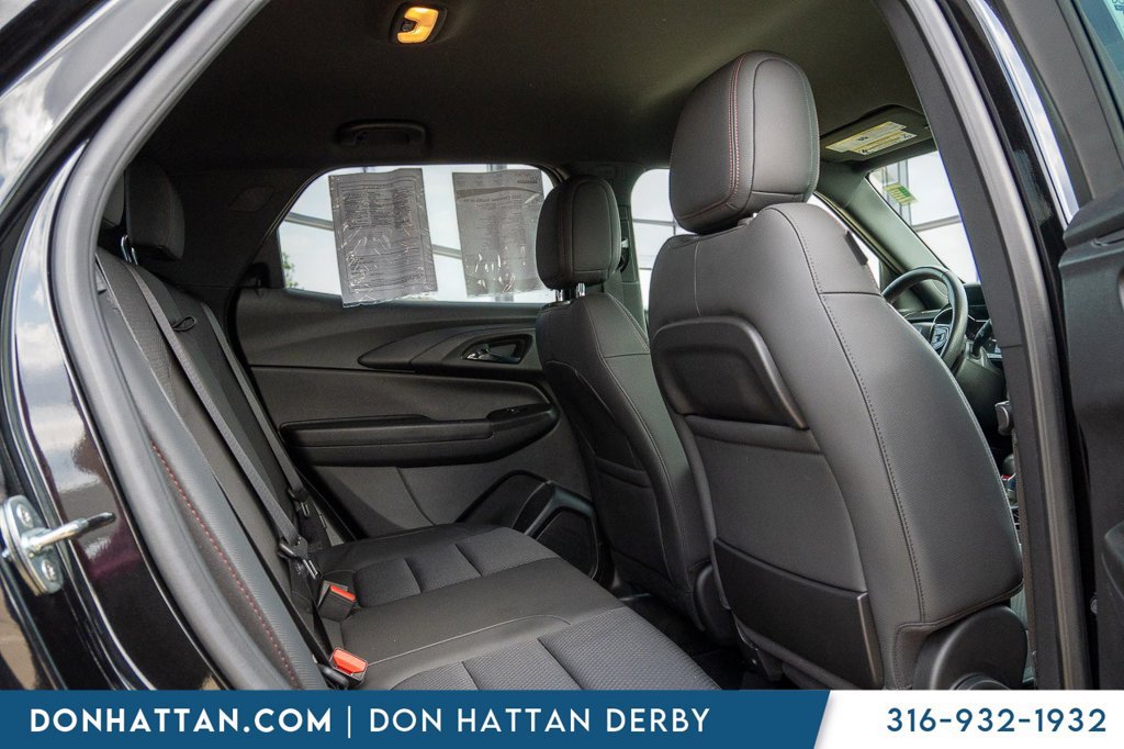 Used 2023 Chevrolet TrailBlazer RS FWD image 20