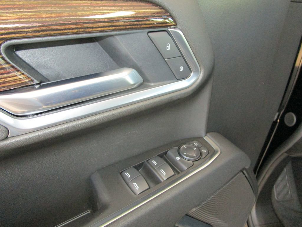 New 2026 GMC Sierra 1500 Elevation image 32