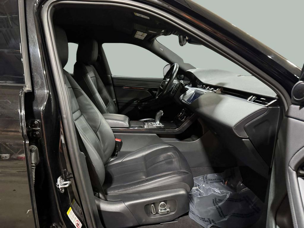 Used 2022 Land Rover Range Rover Evoque R-Dynamic S image 23