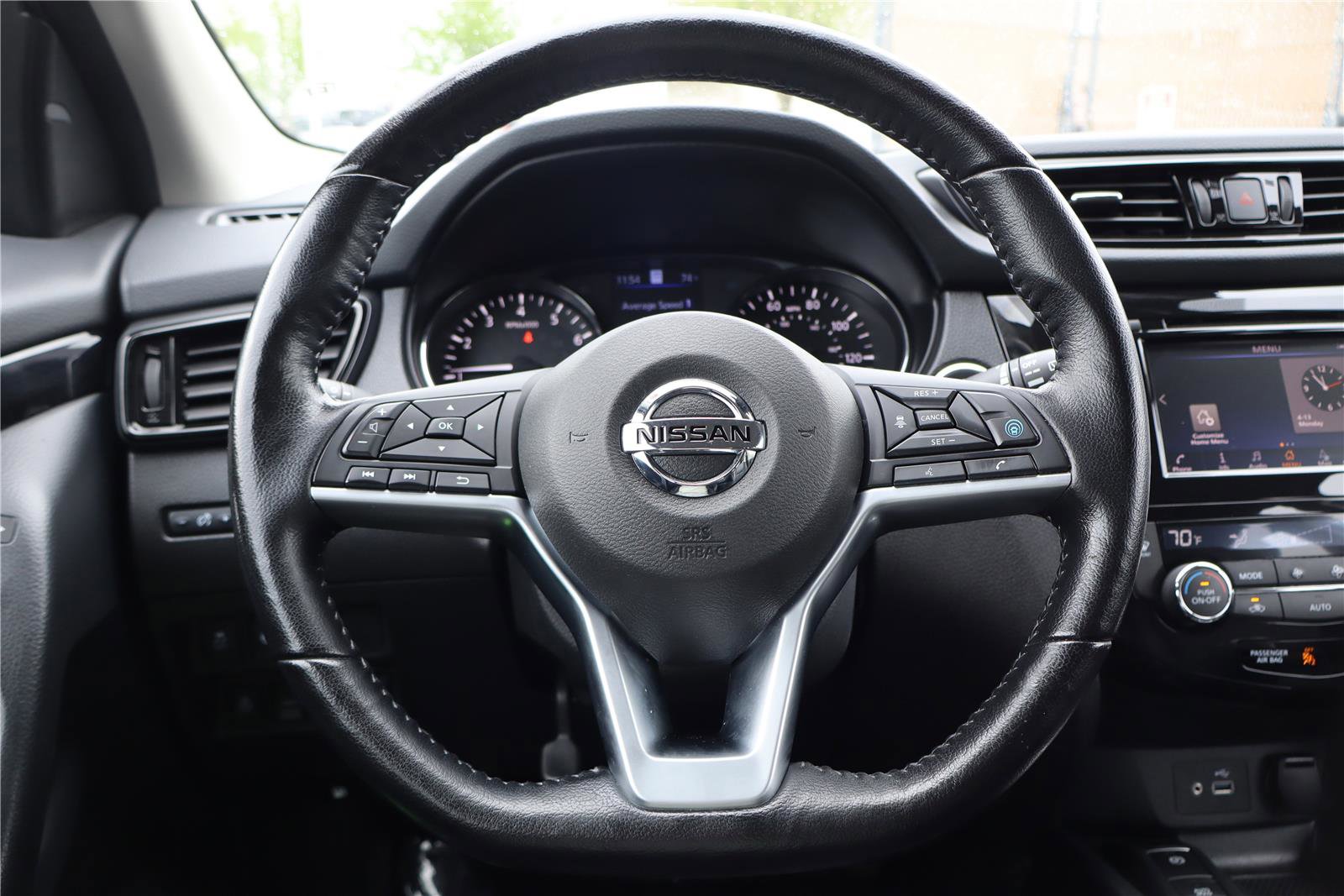 Used 2021 Nissan Rogue Sport SL AWD/4WD image 16
