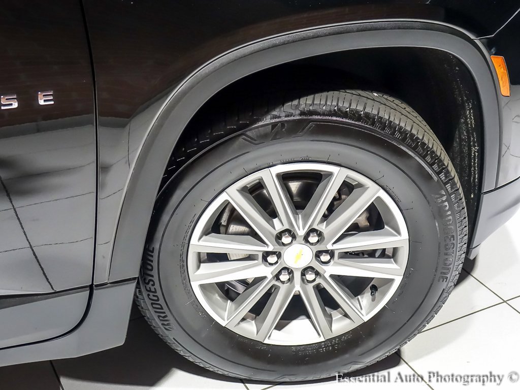 Used 2022 Chevrolet Traverse LT image 13