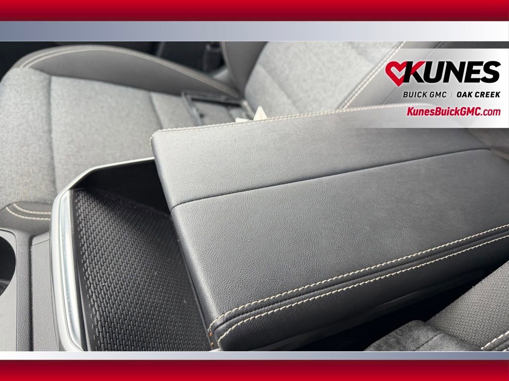 Used 2025 GMC Terrain Elevation image 19