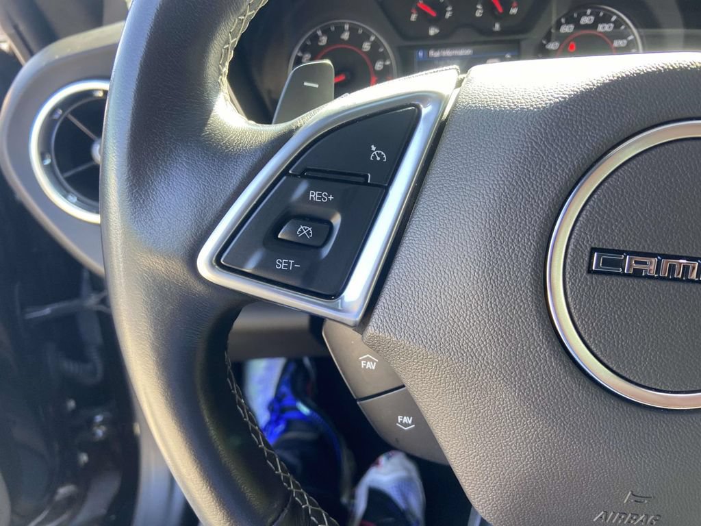 Used 2020 Chevrolet Camaro LT RWD image 28