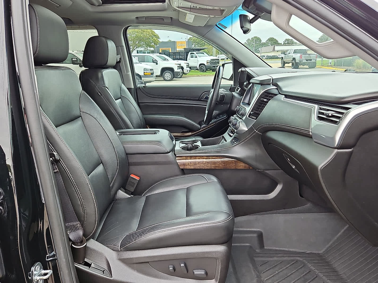 Used 2019 Chevrolet Tahoe LT AWD/4WD image 35