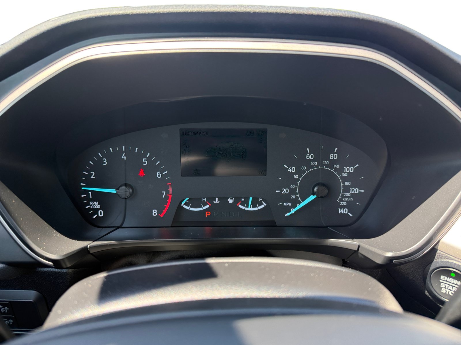 Used 2022 Ford Escape SE w/ Convenience Package FWD image 11