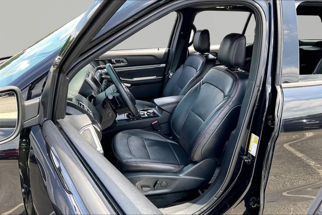 Used 2019 Ford Explorer Sport w/ Equipment Group 401A AWD/4WD image 15