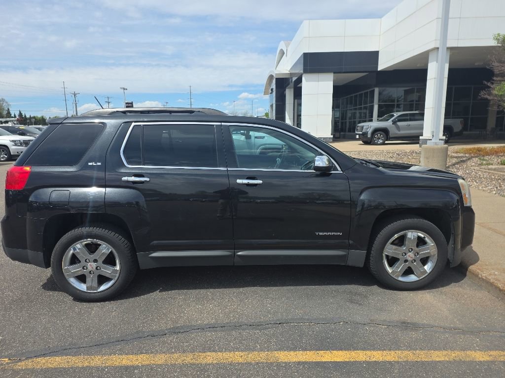 Used 2013 GMC Terrain SLE w/ Chrome Package AWD/4WD image 8