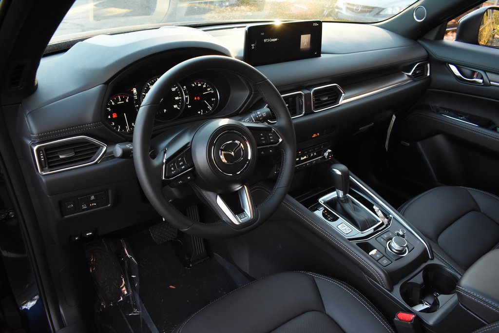 New 2025 MAZDA CX-5 Signature image 19