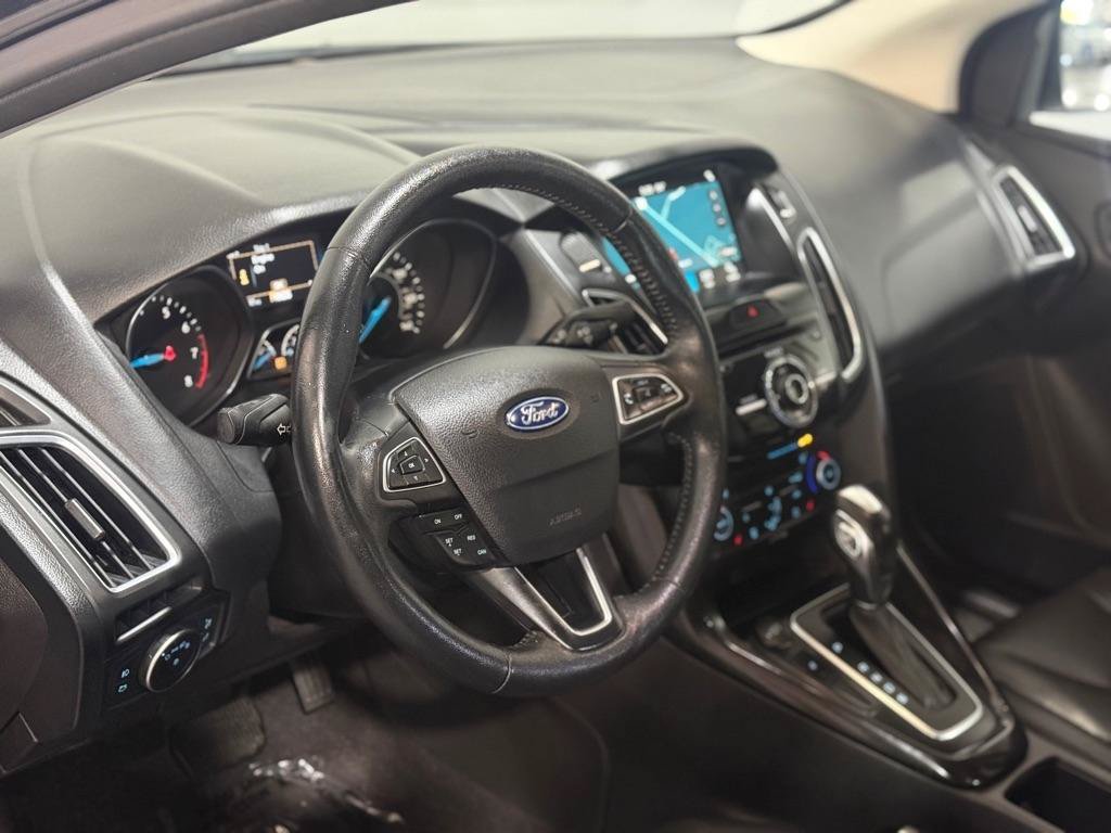 Used 2018 Ford Focus Titanium FWD image 22