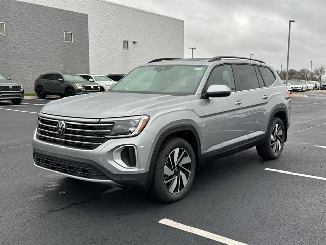 New 2026 Volkswagen Atlas SE image 3