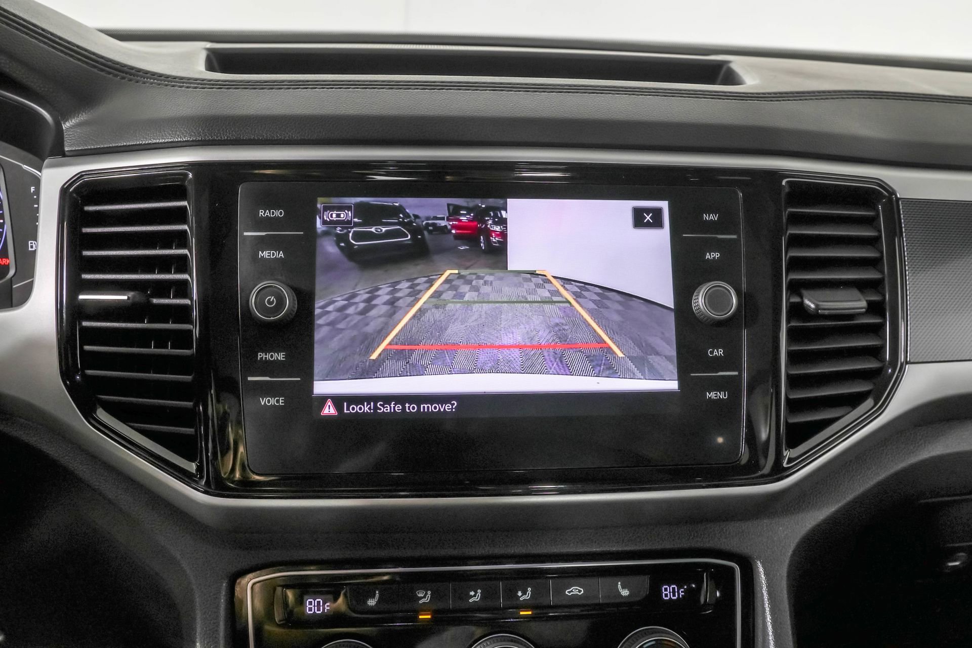 Used 2021 Volkswagen Atlas Cross Sport SEL image 8