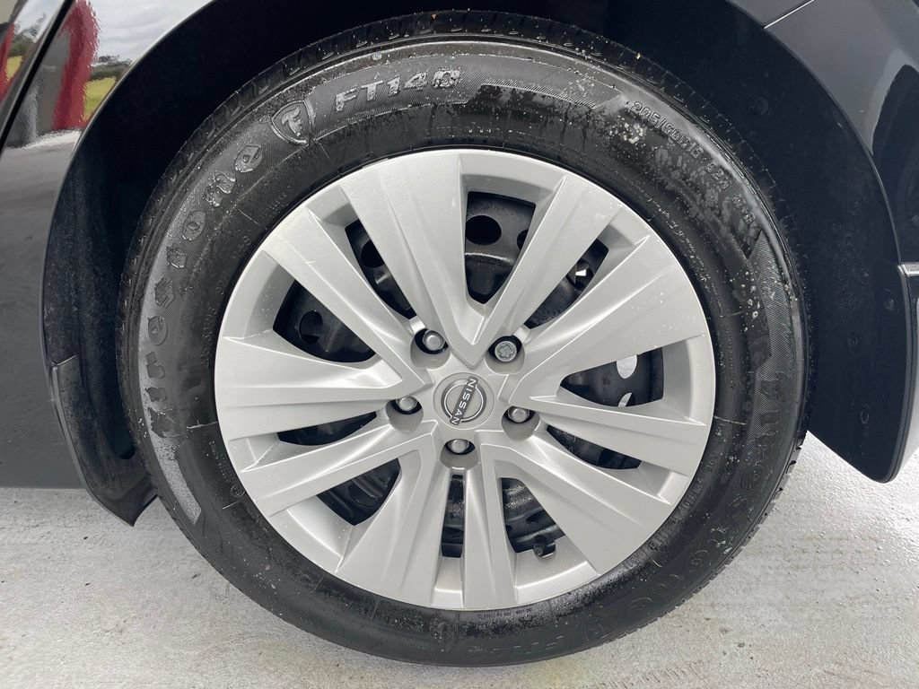Certified 2024 Nissan Sentra S FWD image 18