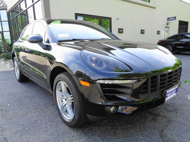 Used 2015 Porsche Macan S w/ Premium Package Plus AWD/4WD image 3