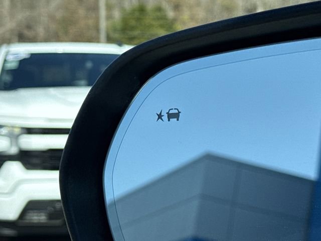 Used 2024 Chevrolet Traverse RS image 41