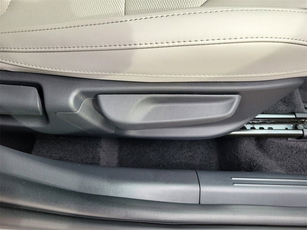 New 2026 Kia Niro EX image 9