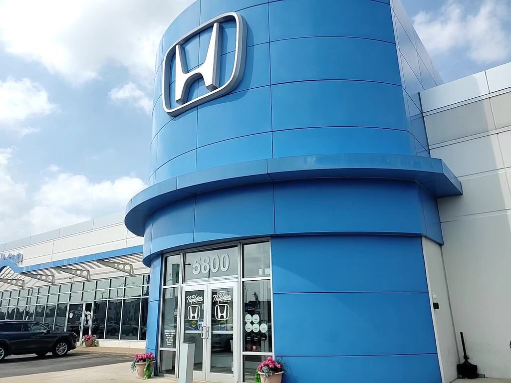 Used 2024 Honda HR-V Sport image 16