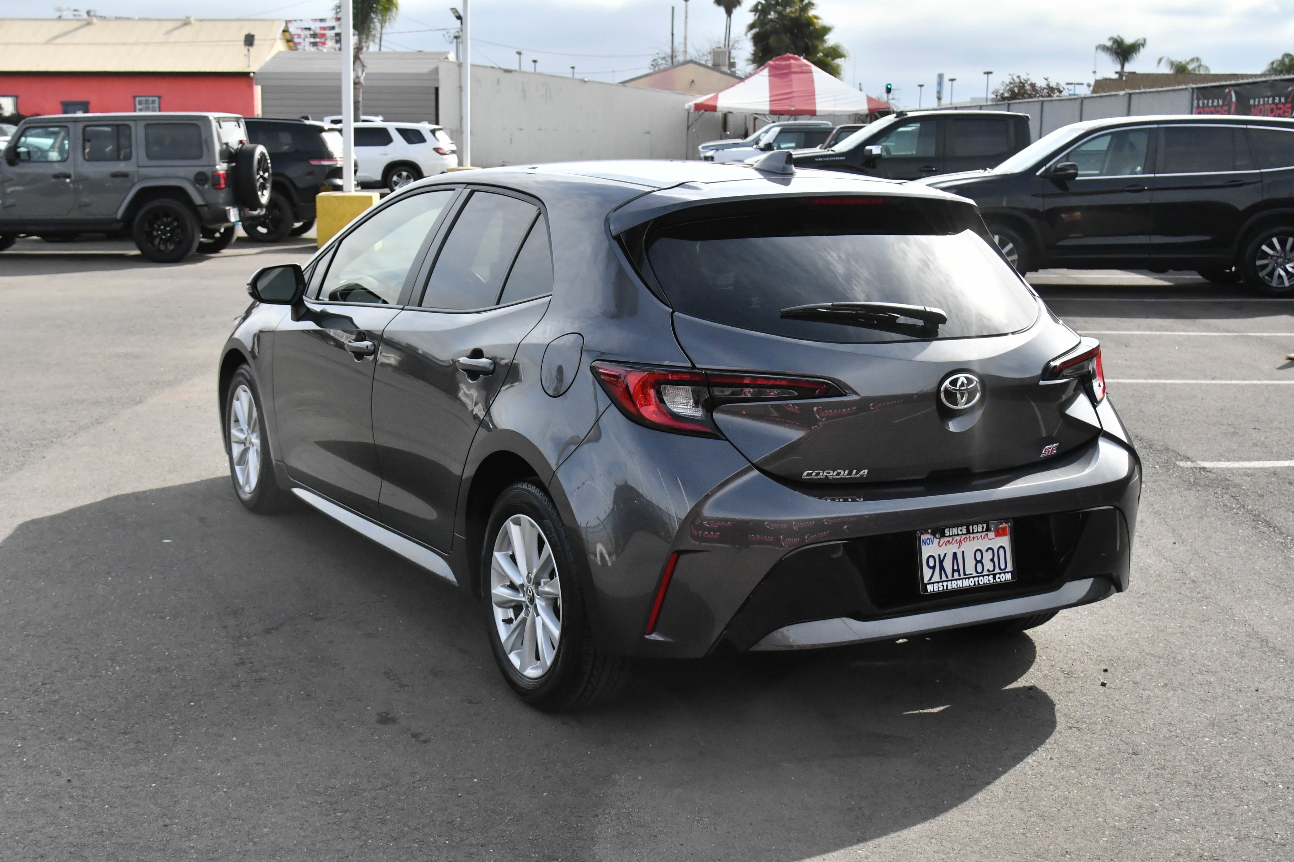 Used 2024 Toyota Corolla SE w/ SE Package image 6