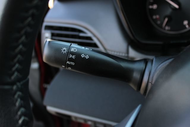 Used 2025 Subaru Legacy Premium AWD/4WD image 6
