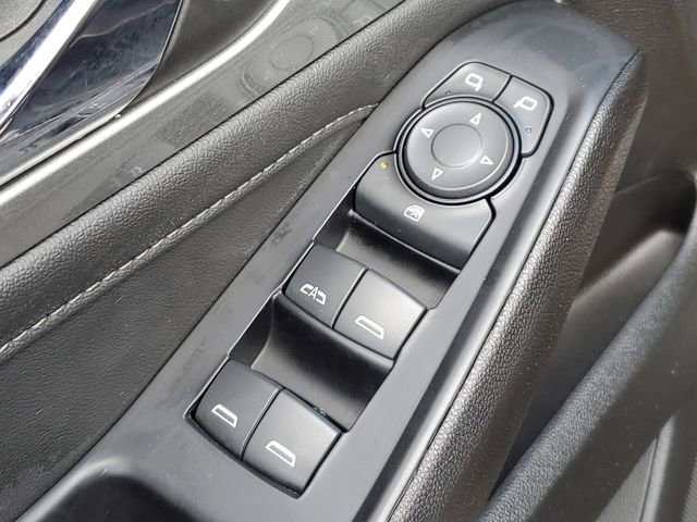 Used 2023 Chevrolet Traverse LT image 20