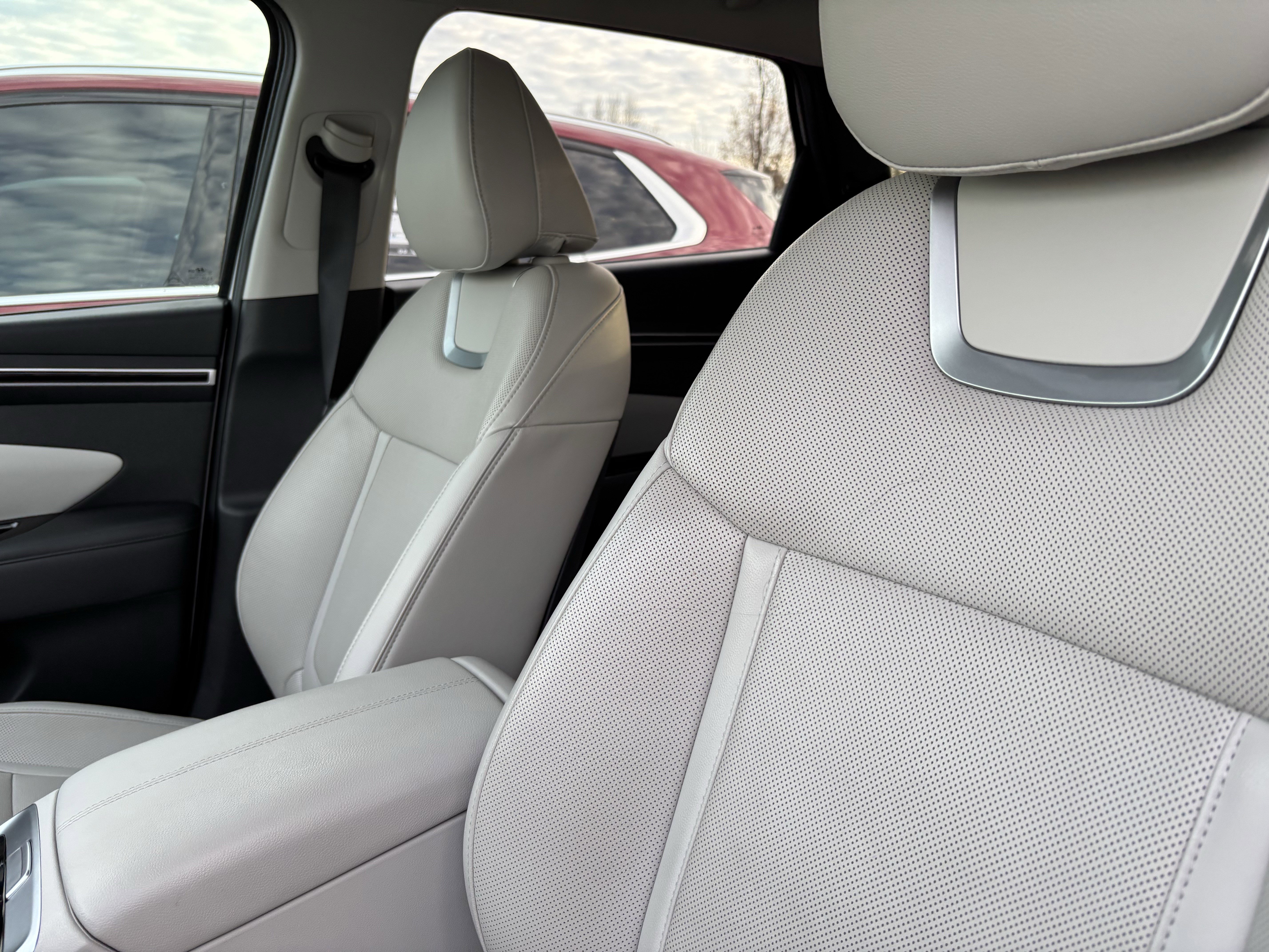 Used 2022 Hyundai Tucson SEL w/ Convenience + Premium Package image 16