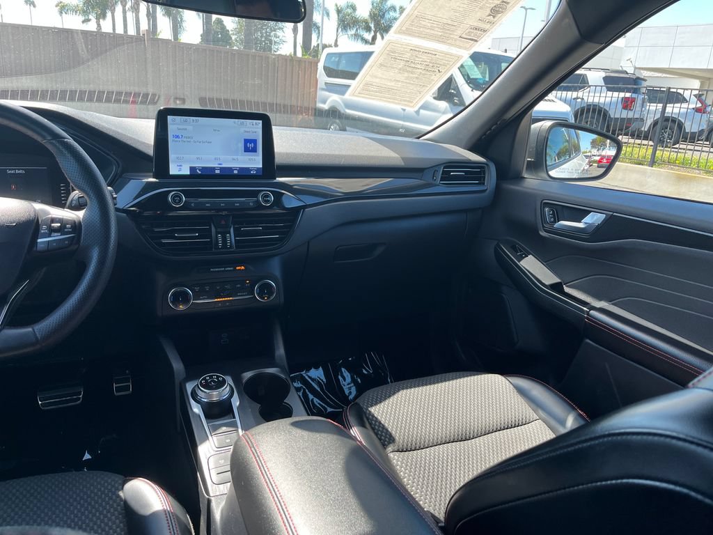 Used 2023 Ford Escape ST-Line FWD image 35