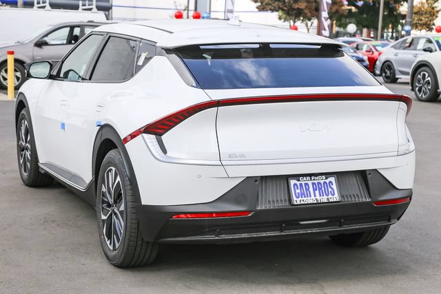 New 2024 Kia EV6 Light RWD image 7