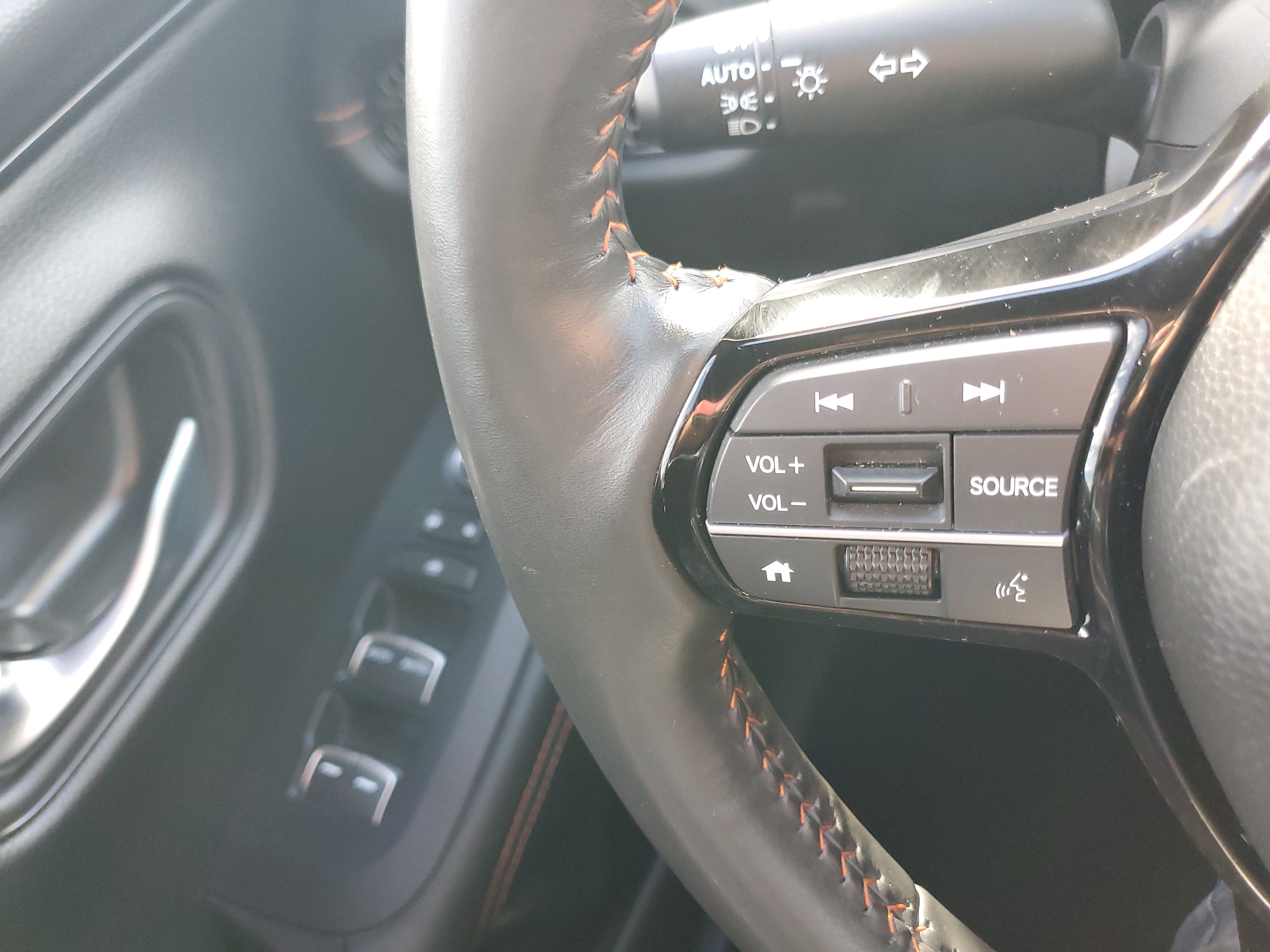 Used 2024 Honda HR-V Sport image 25