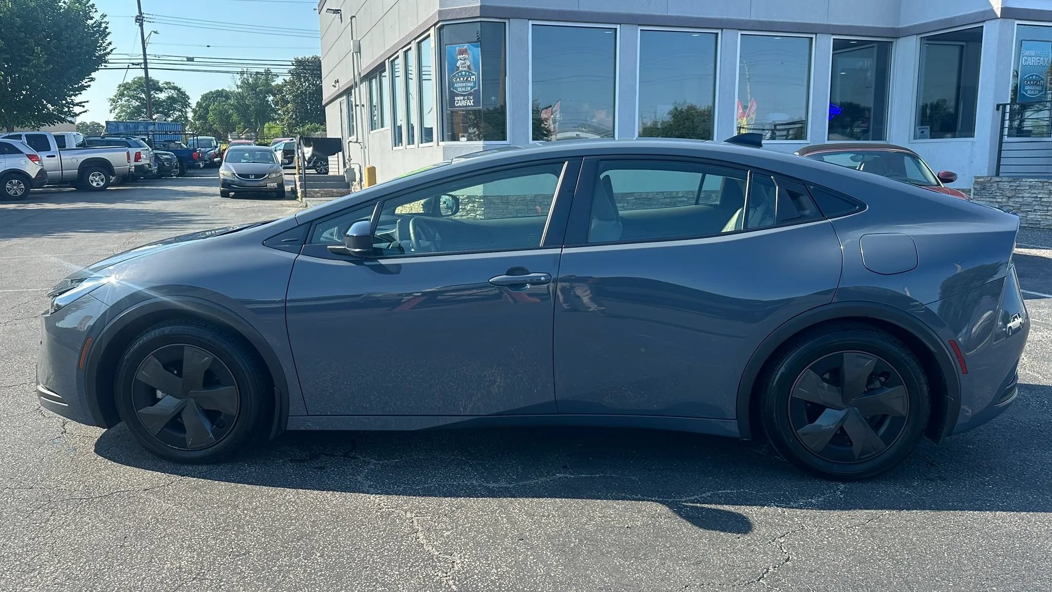 Used 2026 Toyota Prius LE FWD image 7