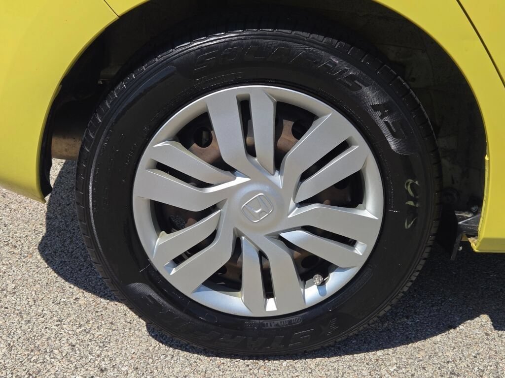 Used 2015 Honda Fit LX image 10