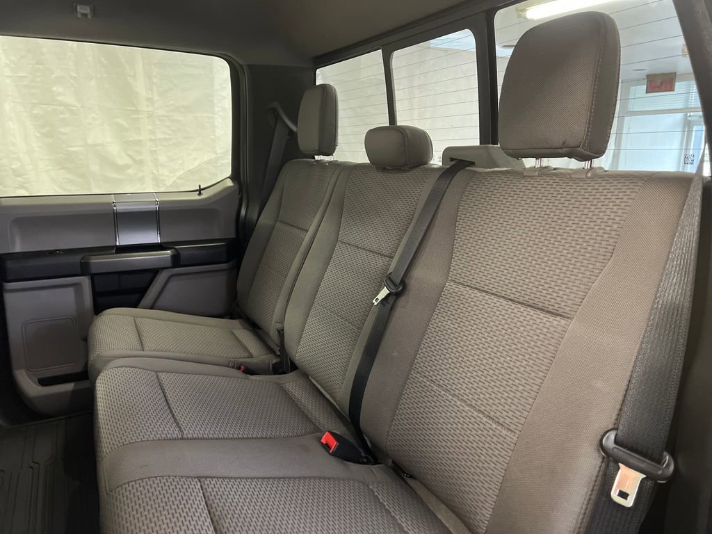 Used 2021 Ford F250 XLT w/ XLT Premium Package AWD/4WD image 45