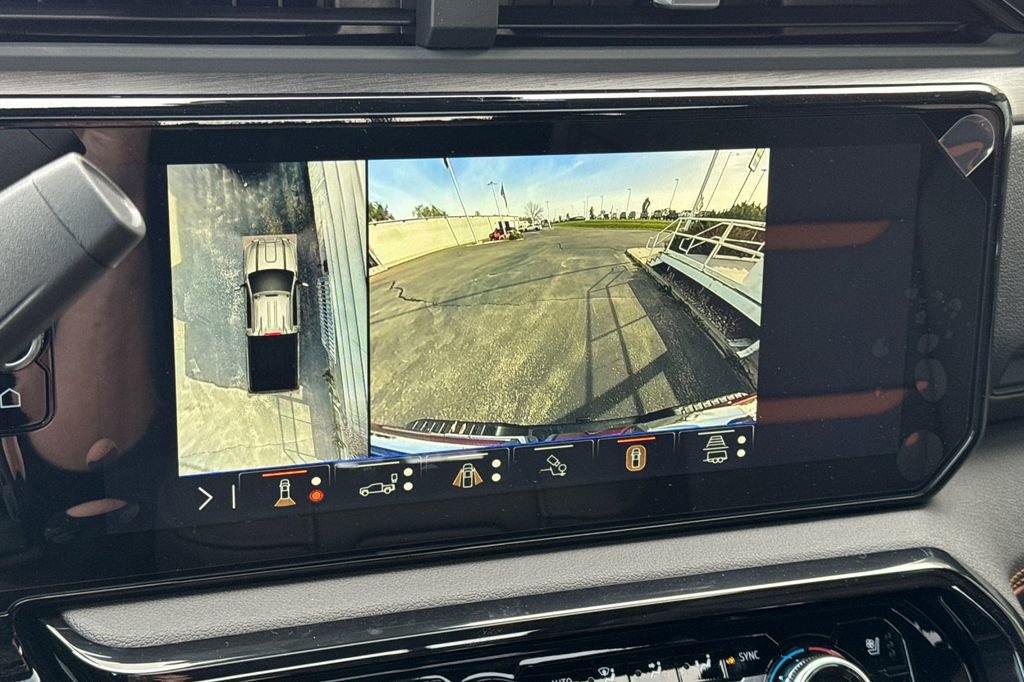 New 2026 GMC Sierra 3500 AT4 w/ AT4 Premium Plus Package image 17