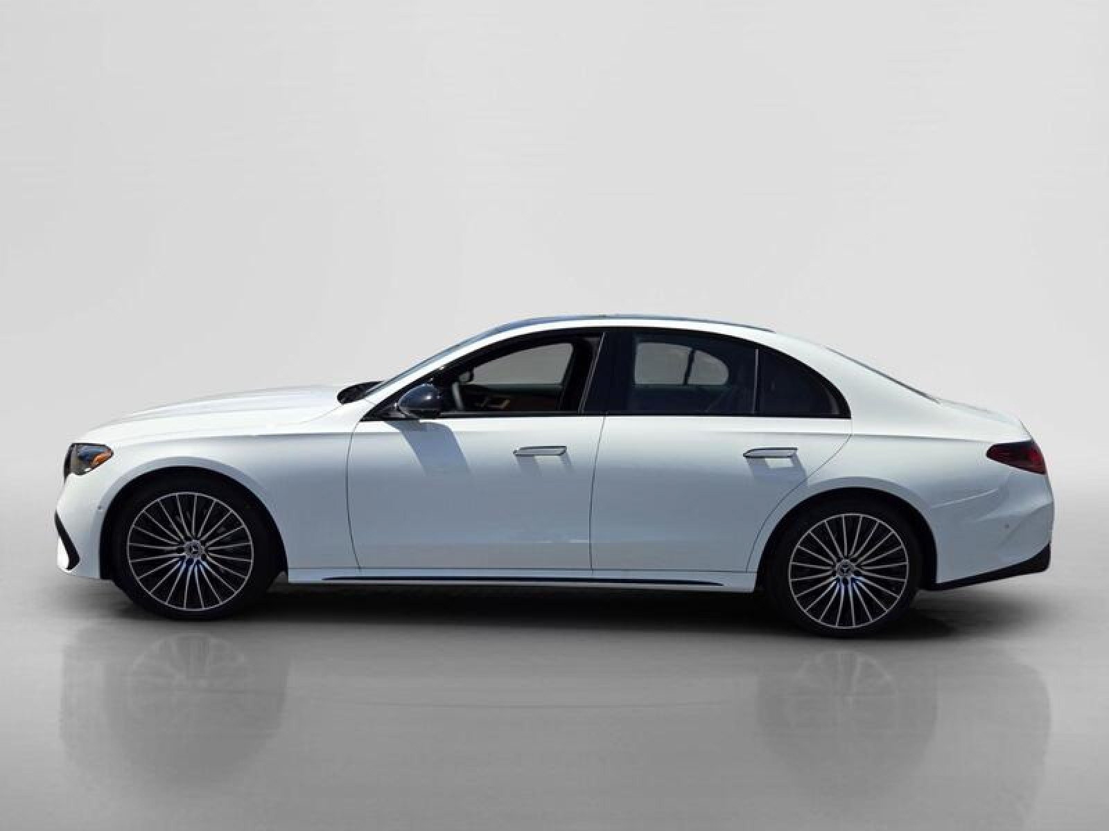 New 2027 Mercedes-Benz E 350 Sedan image 2