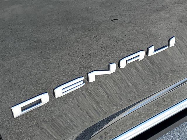 Certified 2021 GMC Yukon Denali w/ Denali Premium Package image 55