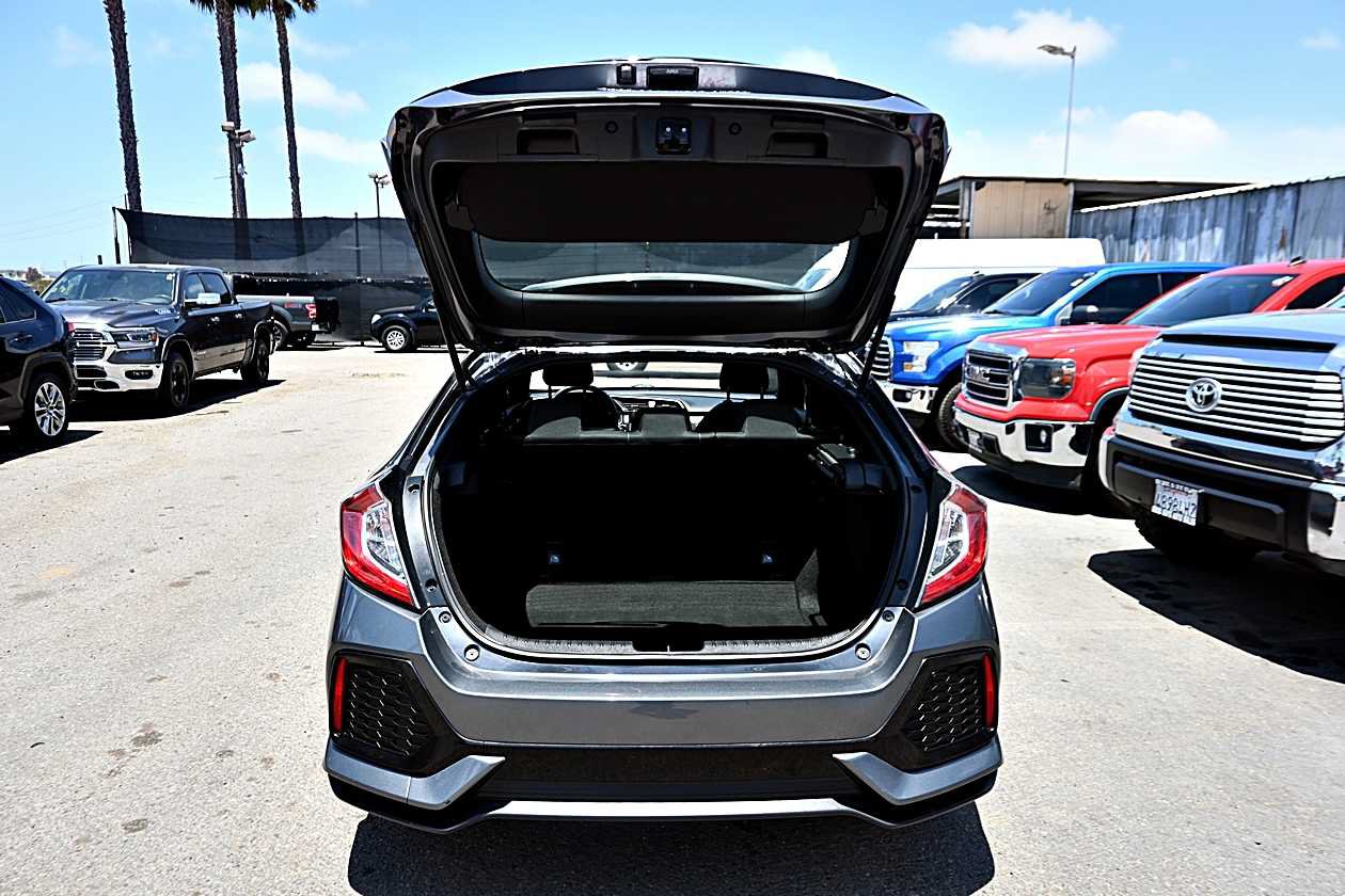 Used 2018 Honda Civic EX image 8