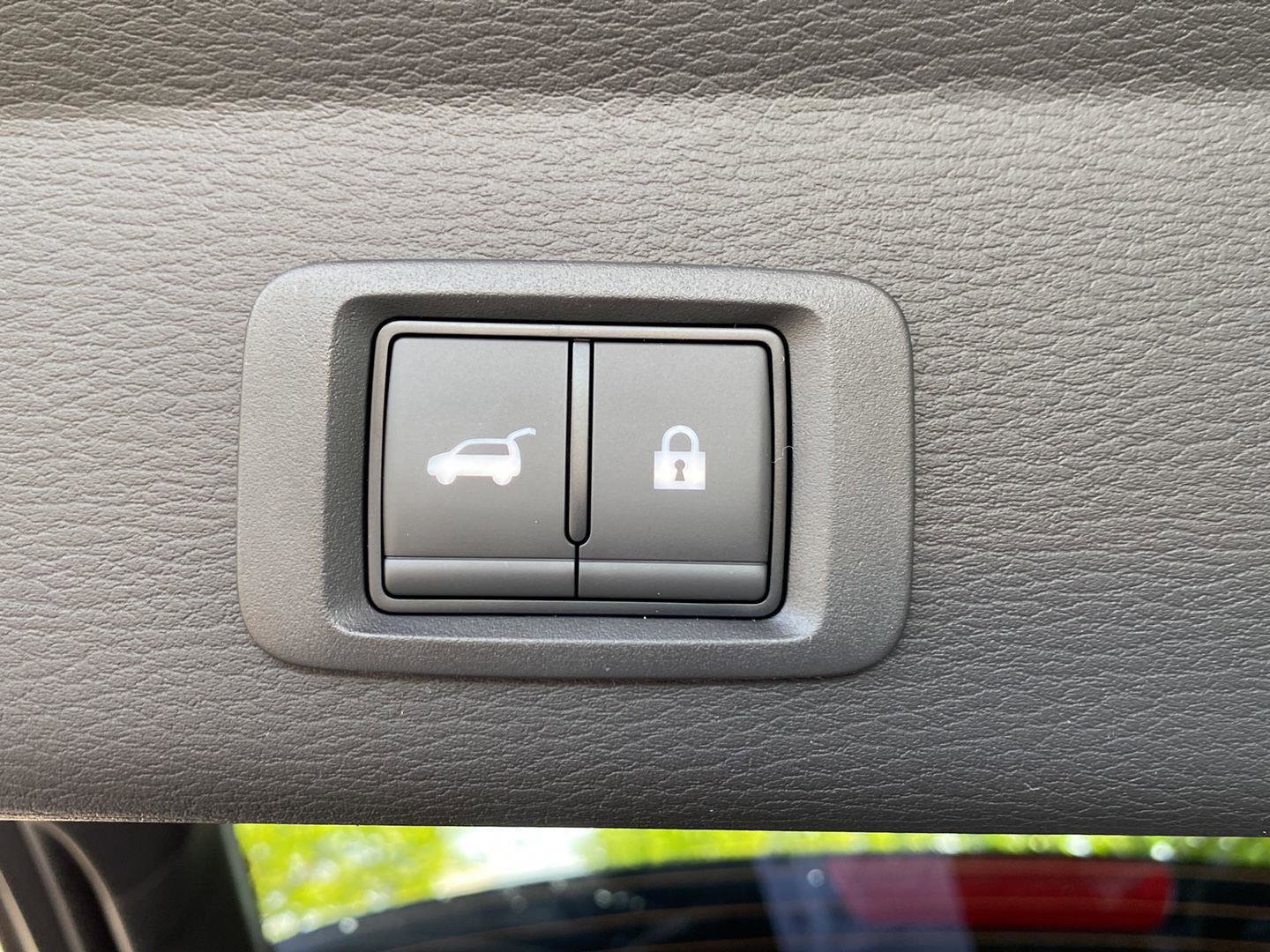 New 2026 Mitsubishi Outlander SE AWD/4WD image 9