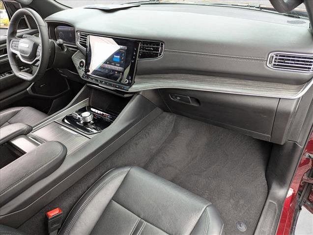 Used 2024 Jeep Wagoneer L Series II w/ Flexible Seating Group image 22