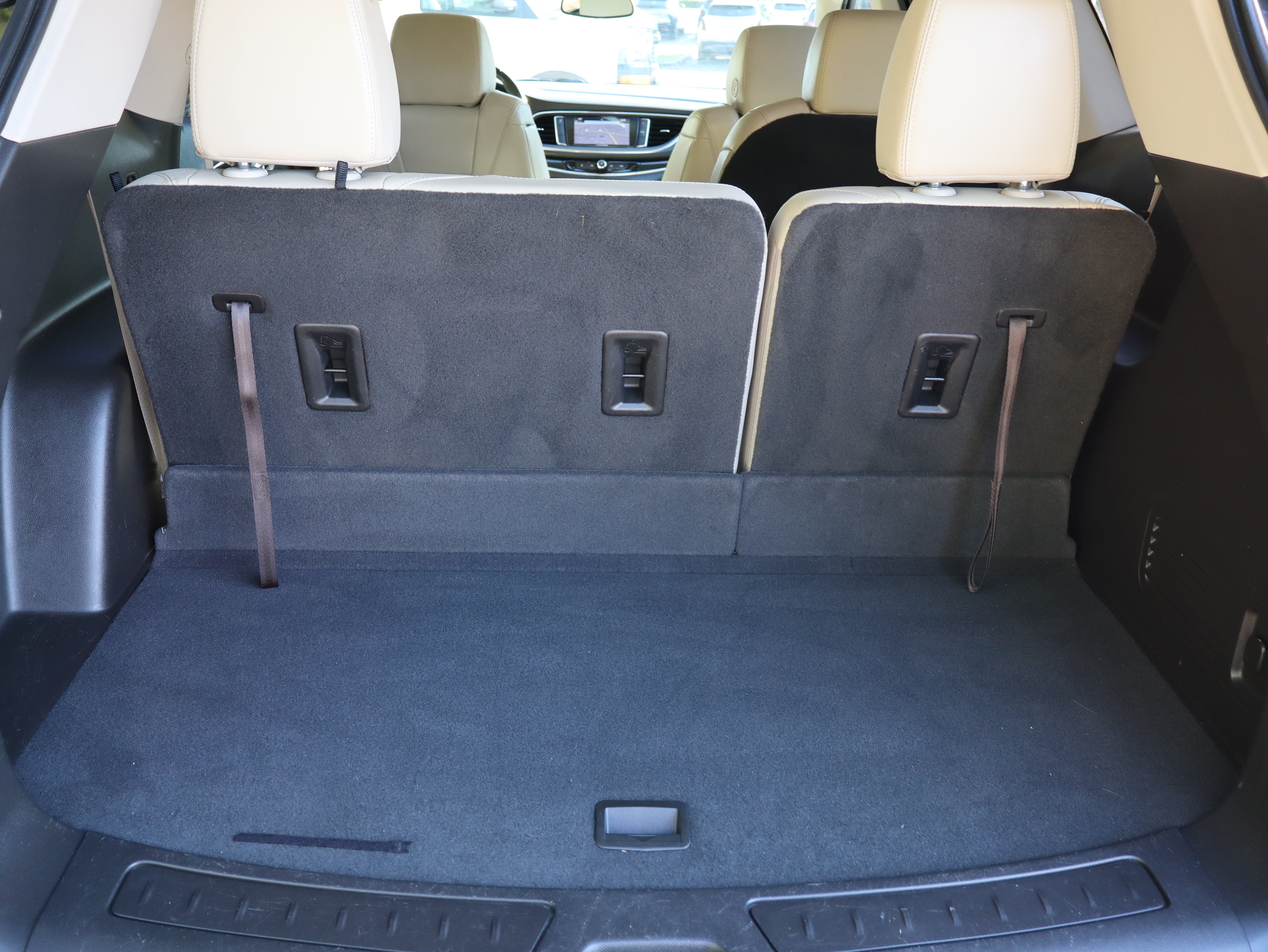 Used 2019 Buick Enclave Essence FWD image 41