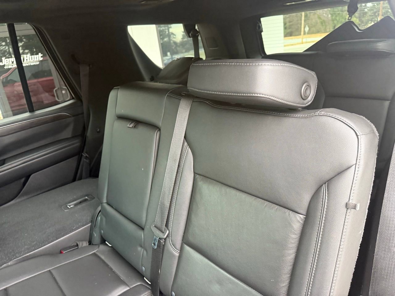 Used 2021 Chevrolet Tahoe Z71 w/ Z71 Signature Package image 4